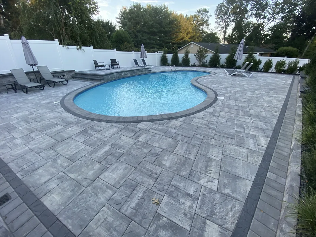 Custom gunite swimming pool — Long Island contractor
